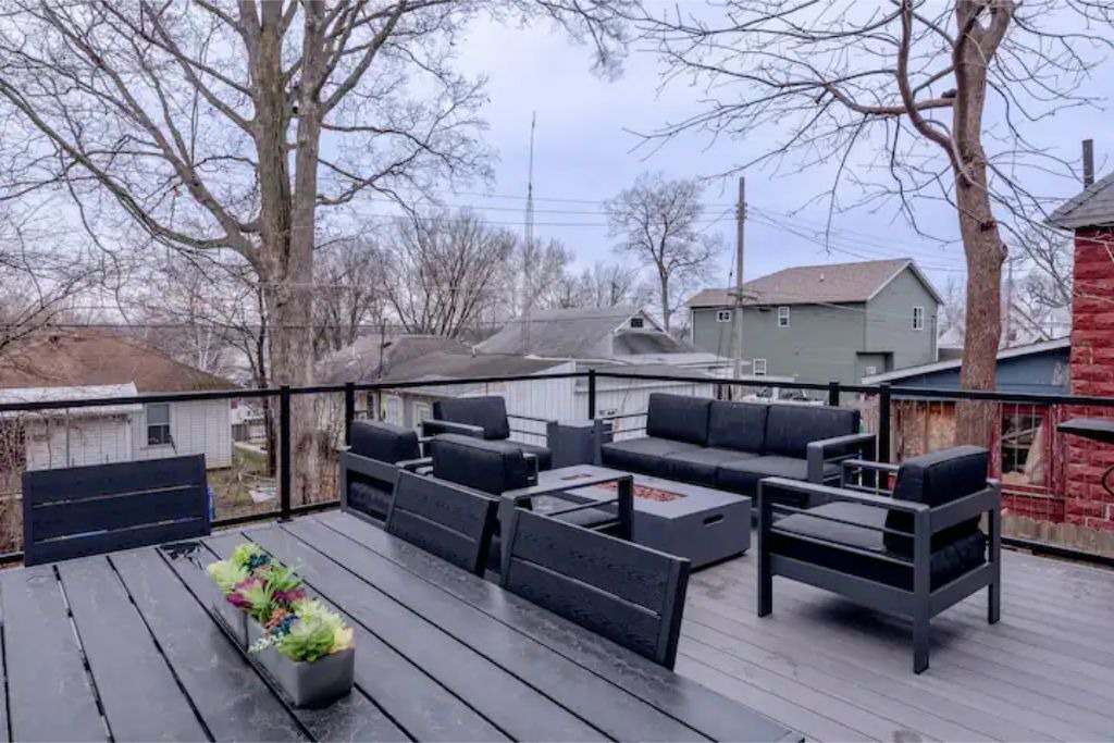 Photo of Patio Balcony in Winona Lake