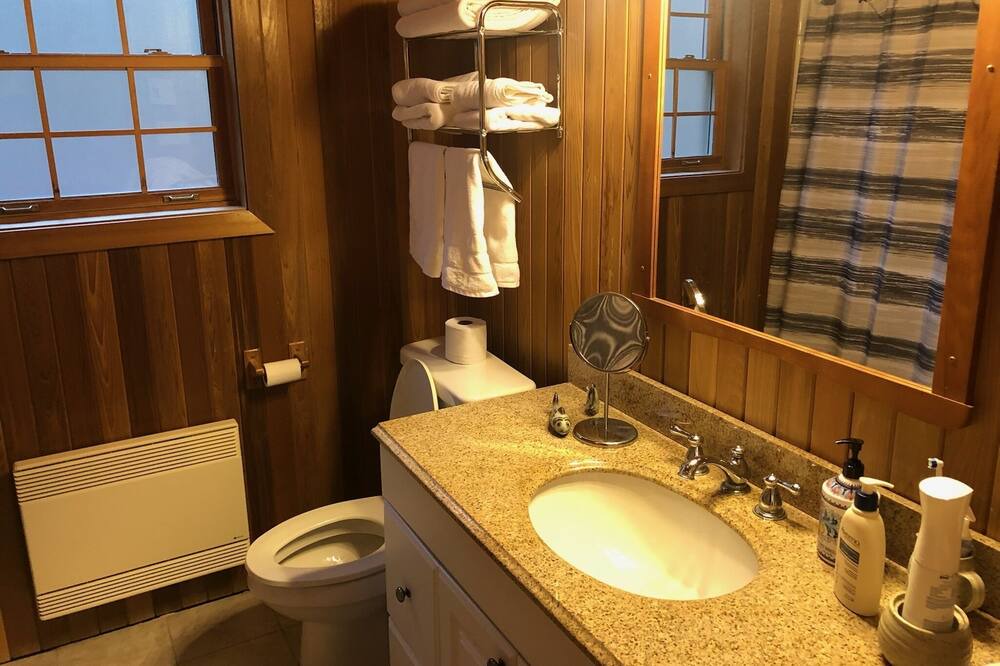 Photo of Bathroom in Barkmere