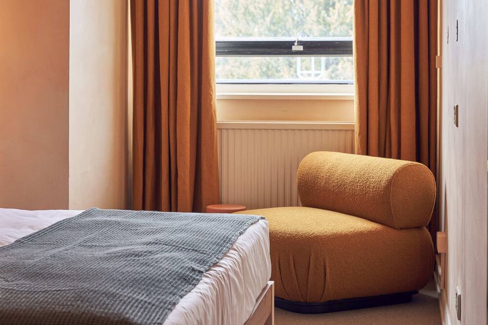 Photo of Bedroom in Selsdon and Ballards