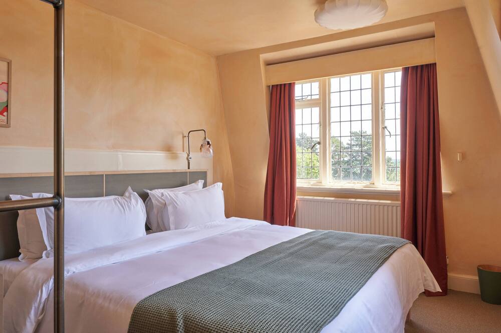 Photo of Bedroom in Selsdon and Ballards