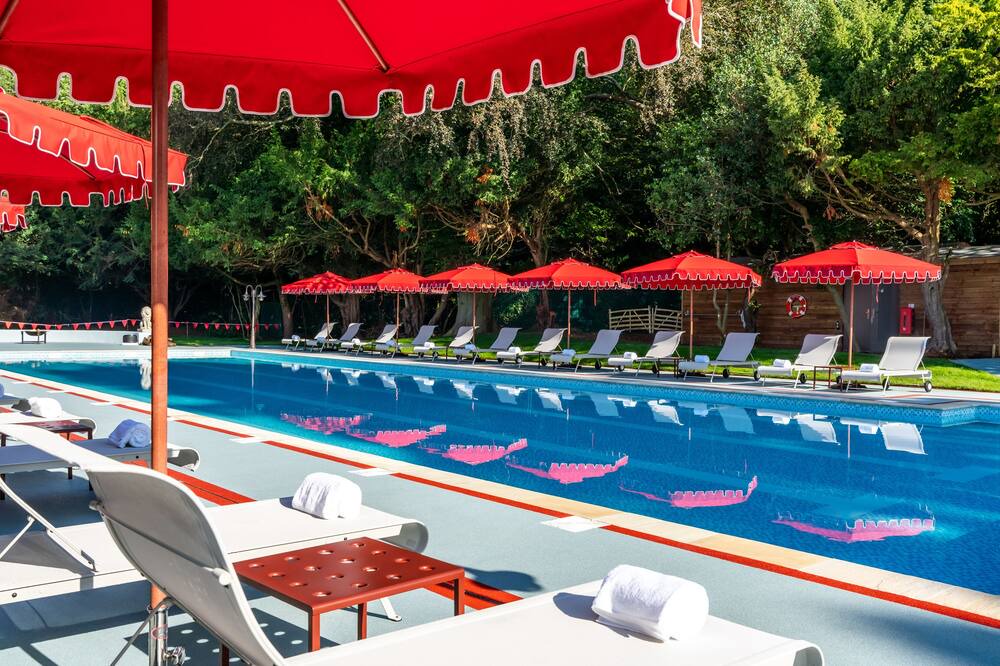 Photo of Outdoor in Selsdon and Ballards