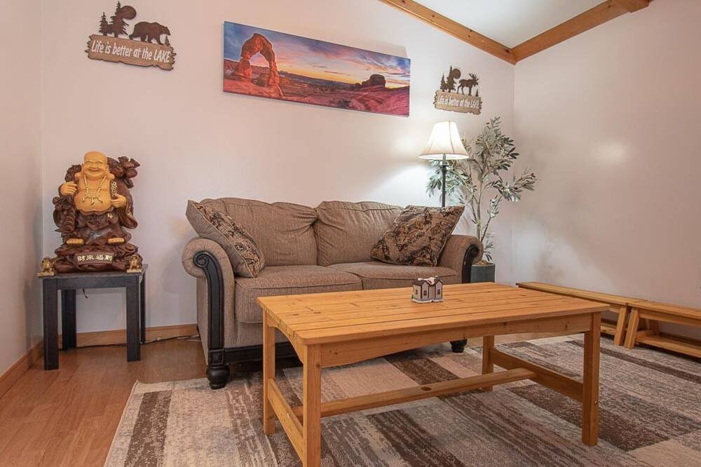 Photo of Livingroom in Alban