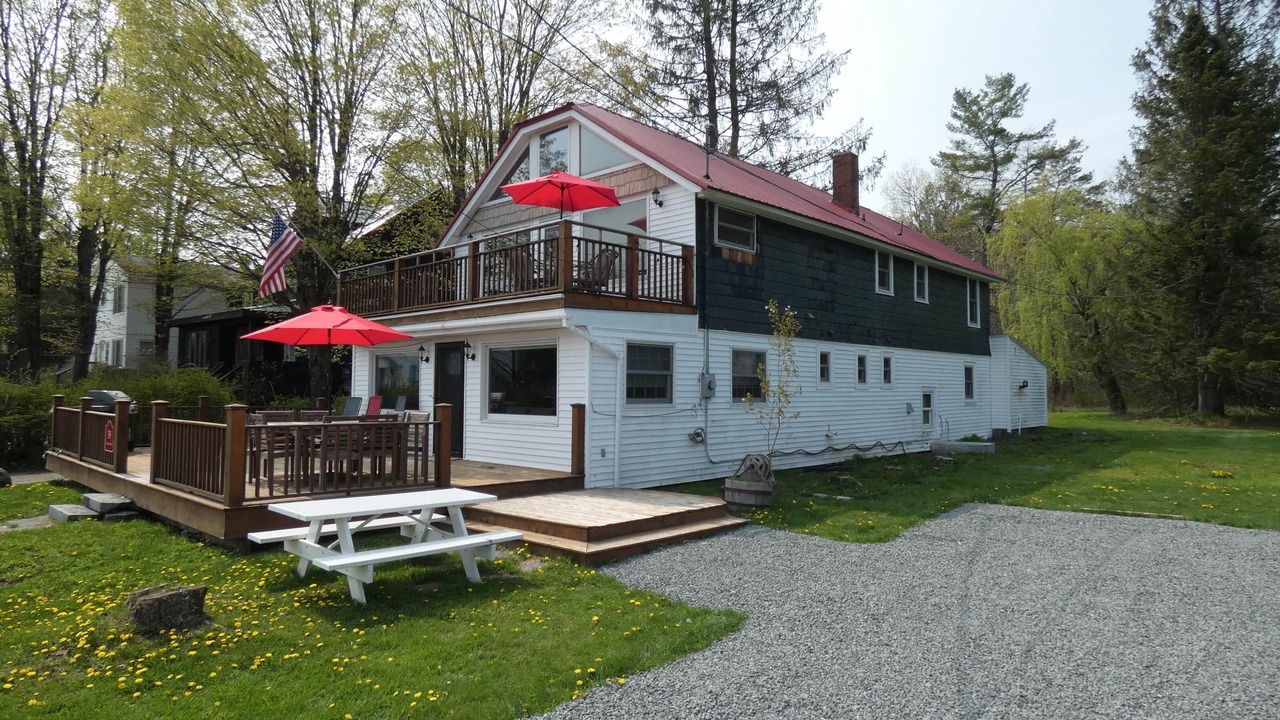Photo of Outdoor in Roscoe