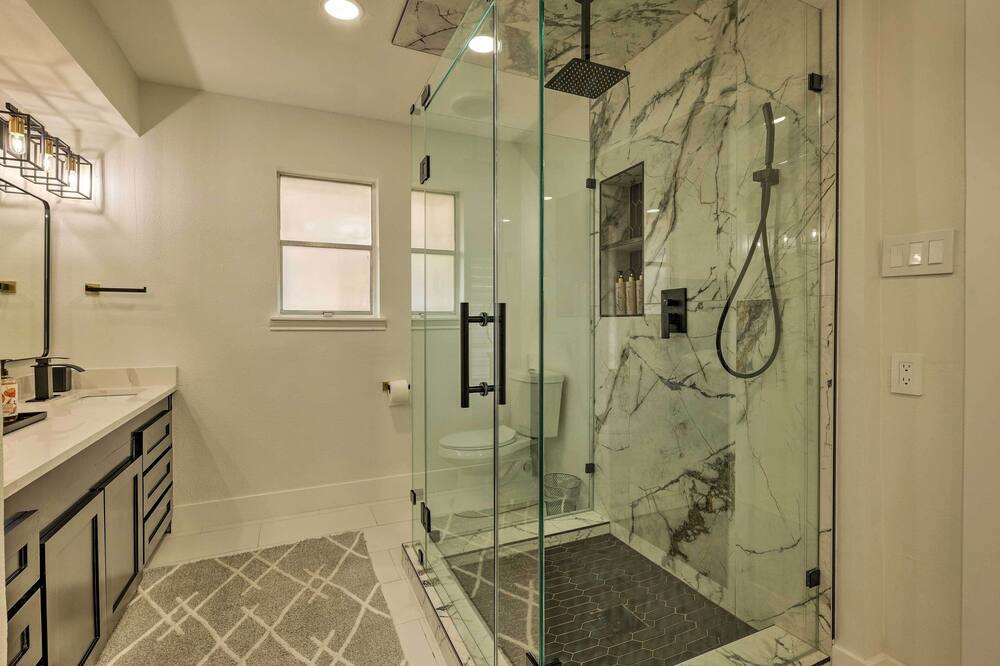 Photo of Bathroom in Huntsville