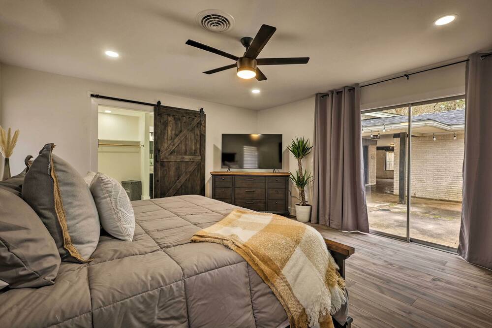 Photo of Bedroom in Huntsville