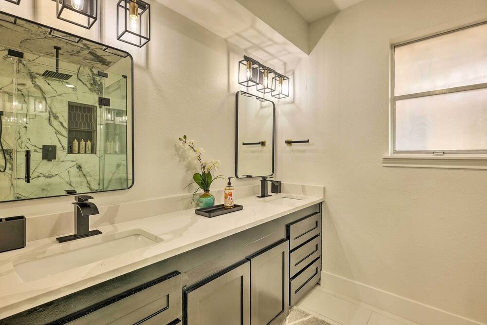Photo of Bathroom in Huntsville