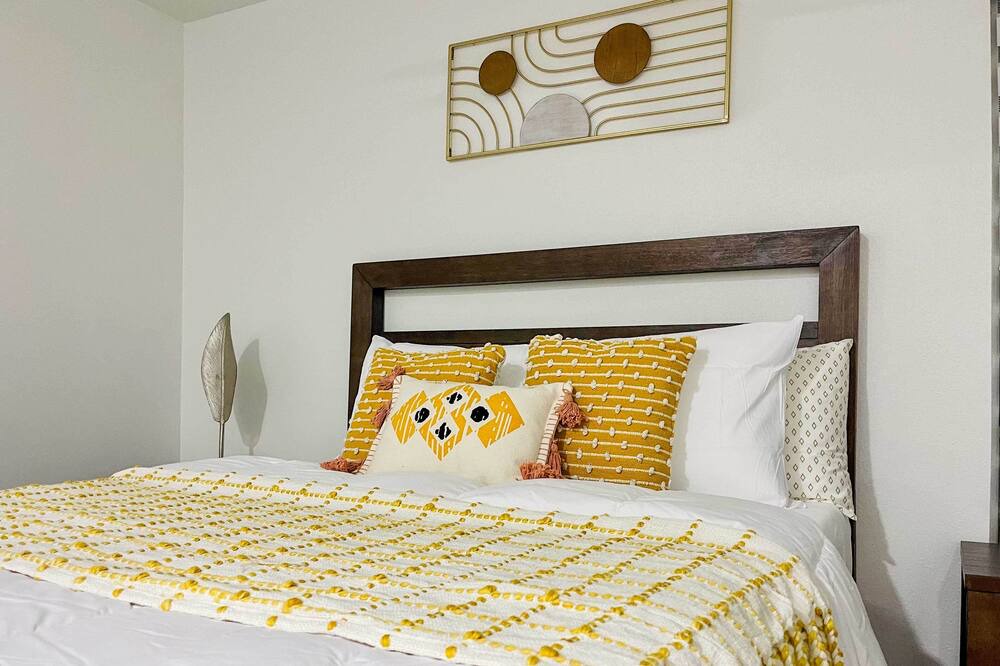 Photo of Bedroom in Huntsville