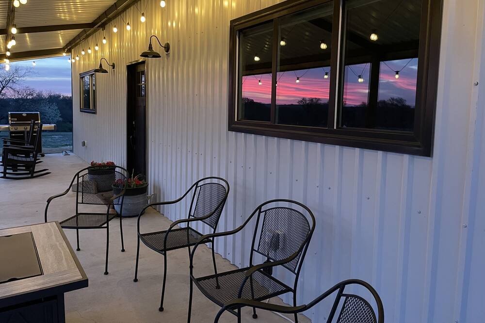 Photo of Patio Balcony in Valley Mills
