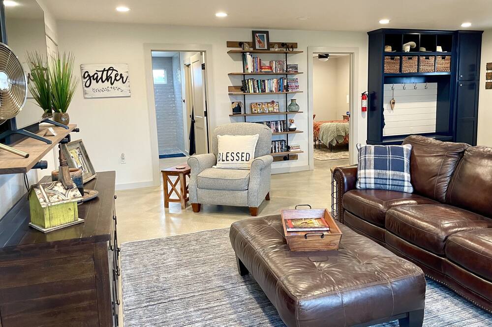 Photo of Livingroom in Valley Mills