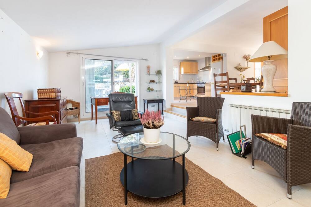 Photo of Livingroom in Lloret Blau