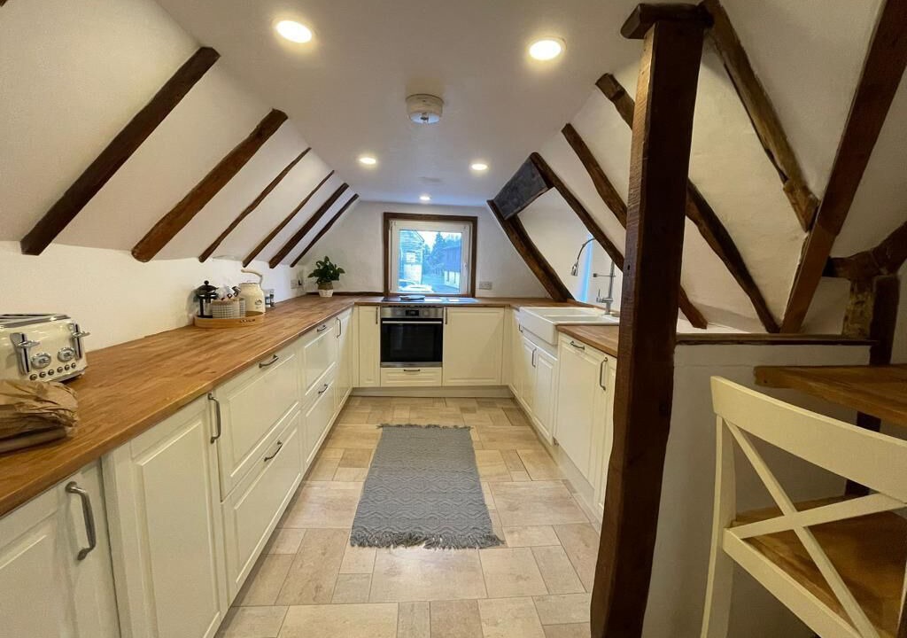 Photo of Kitchen in East Grinstead