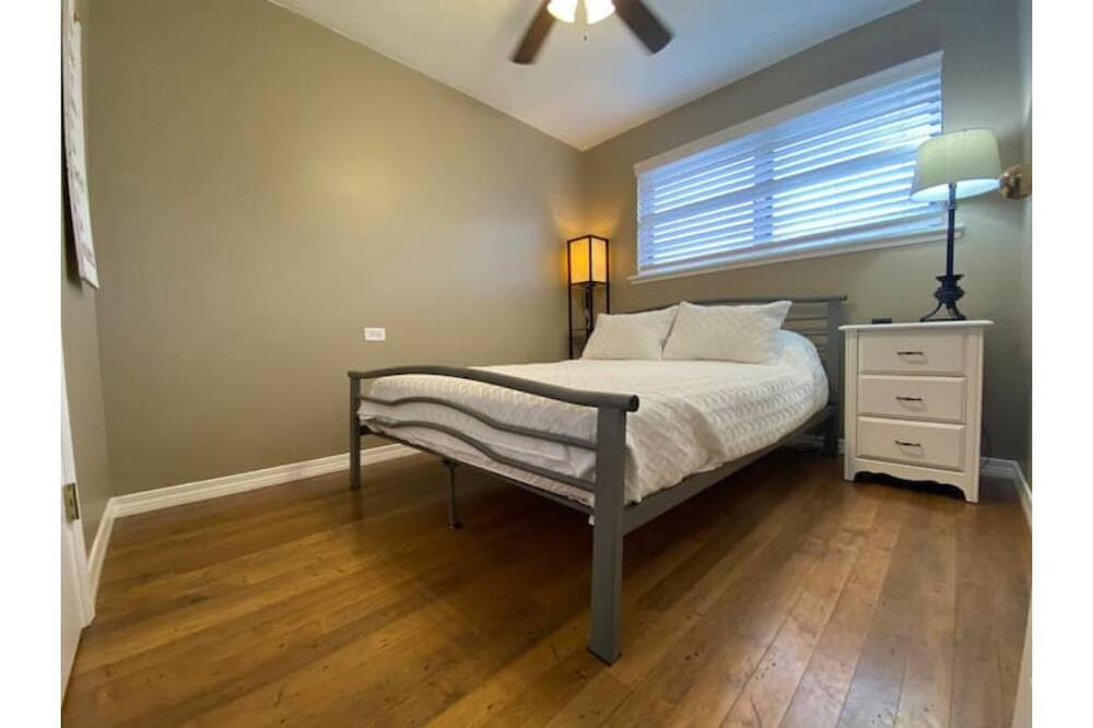 Photo of Bedroom in Milton