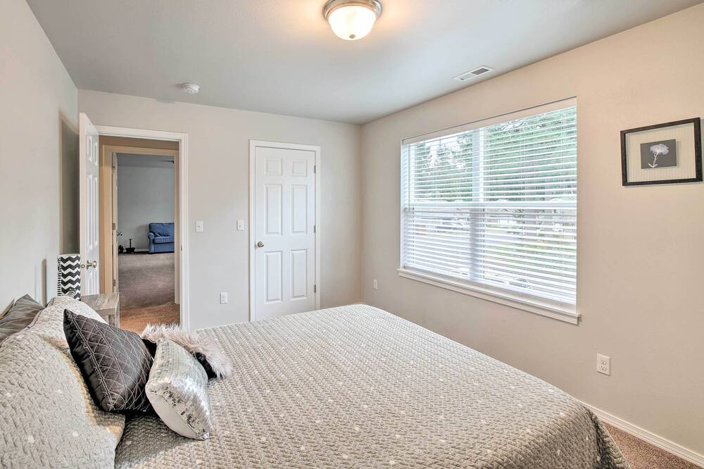 Photo of Bedroom in Covington