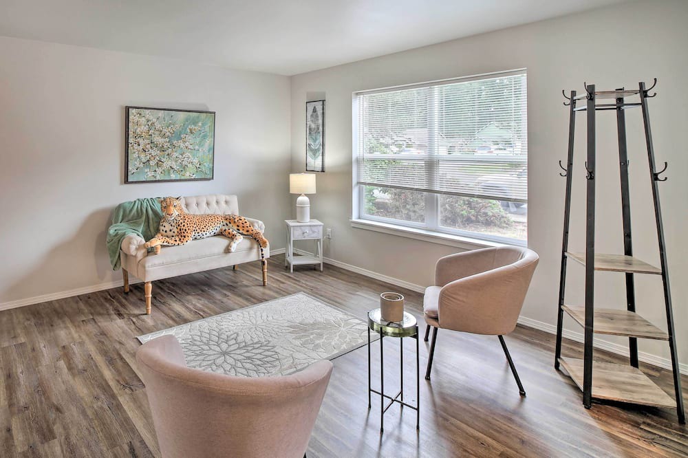 Photo of Livingroom in Covington