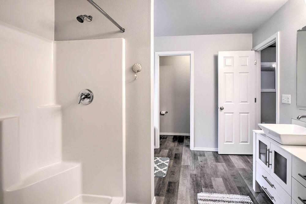 Photo of Bathroom in Covington