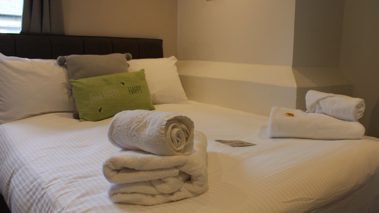 Photo of Bathroom in Niton