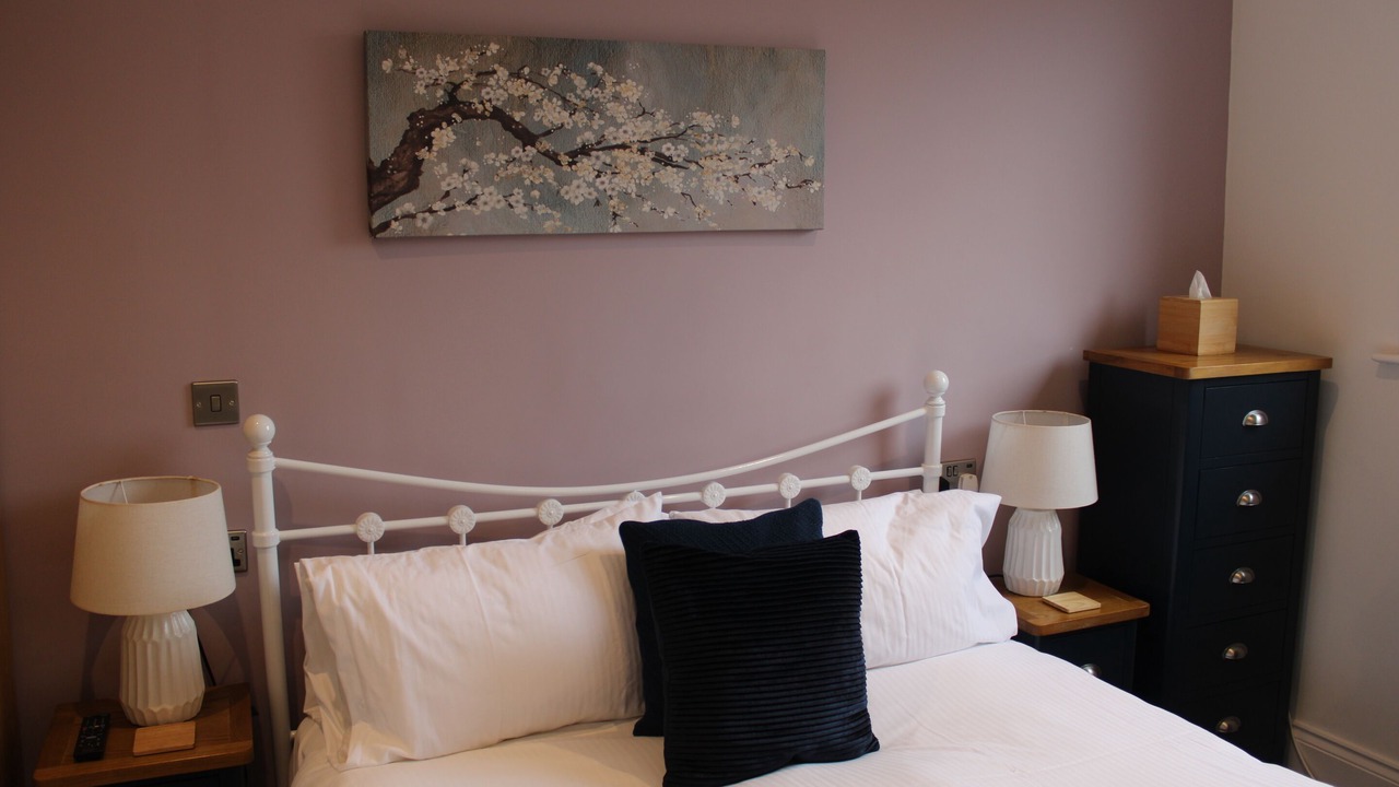 Photo of Bedroom in Niton