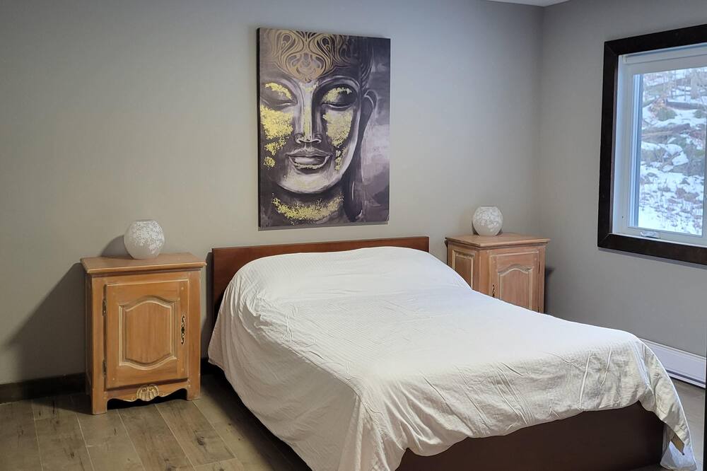 Photo of Bedroom in Saint-Hippolyte