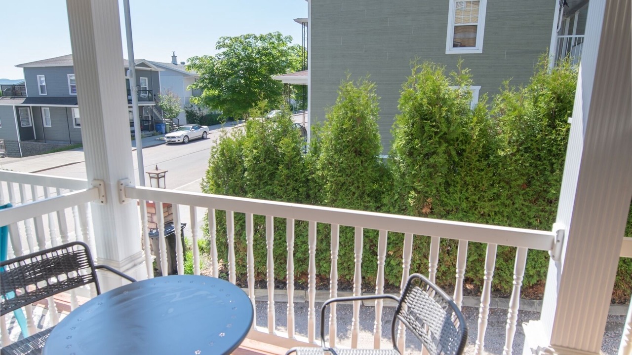 Photo of Patio Balcony in La Baie
