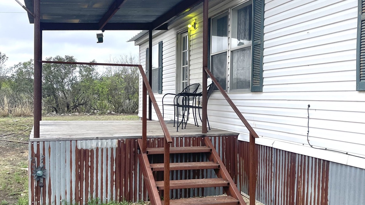 Photo of Outdoor in Uvalde