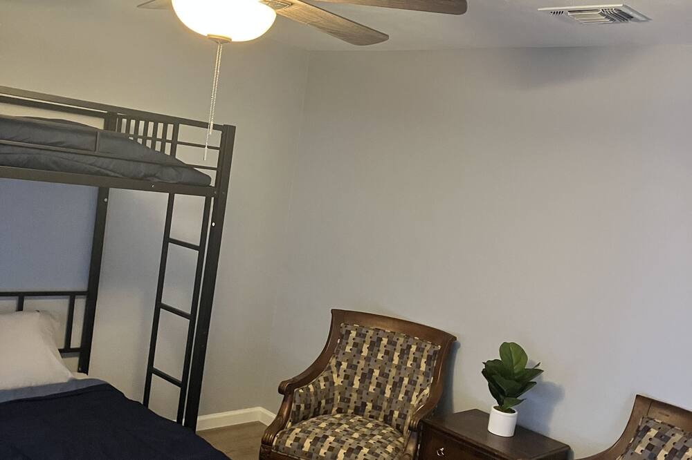 Photo of Bedroom in Euless