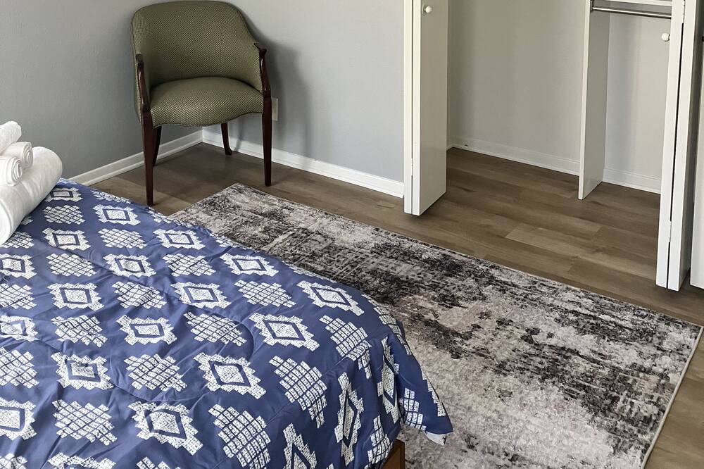 Photo of Bedroom in Euless