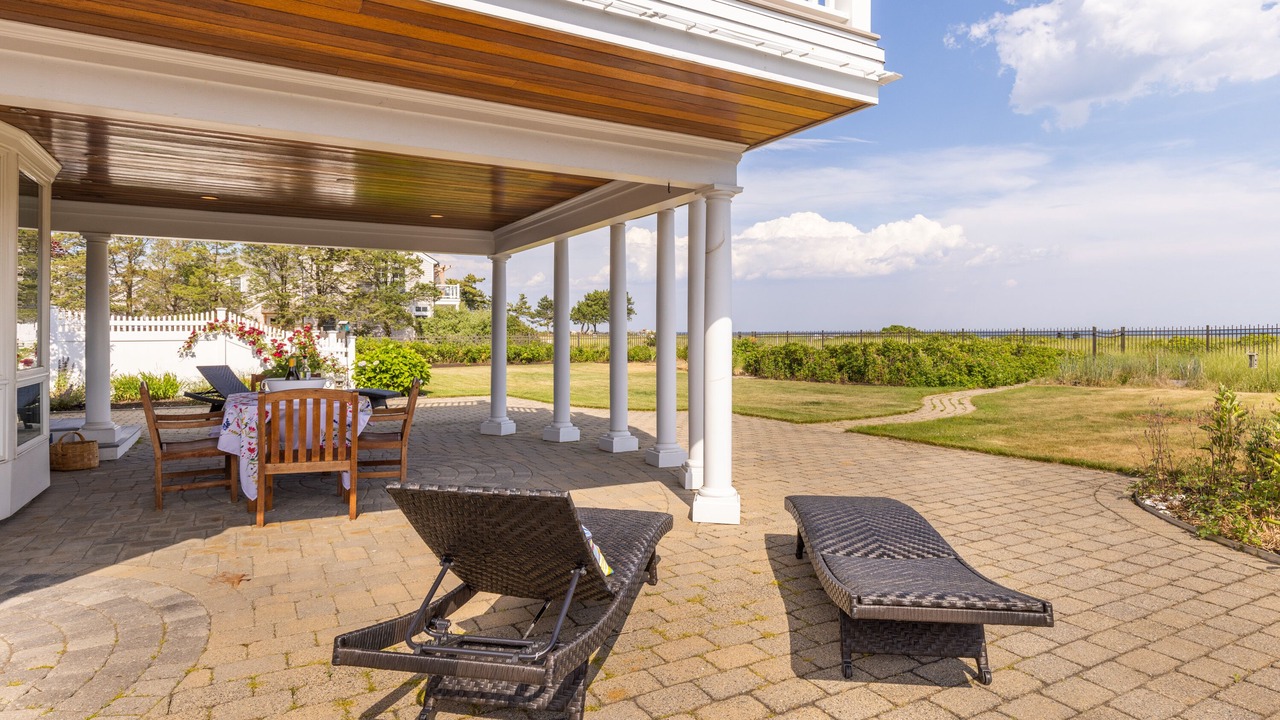 Photo of Outdoor in Hampton