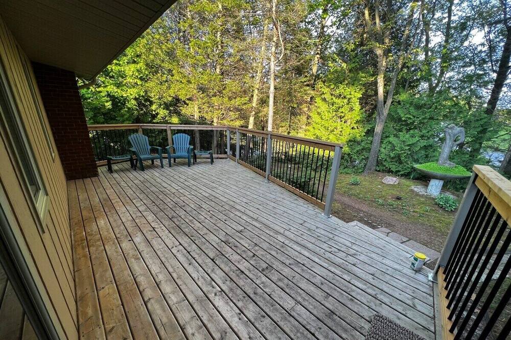 Photo of Outdoor in Port Franks
