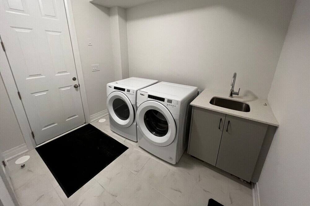 Photo of Bedroom in Newmarket