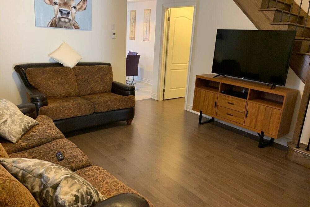 Photo of Livingroom in Sharon
