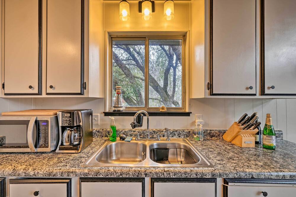 Photo of Kitchen in Mono Vista