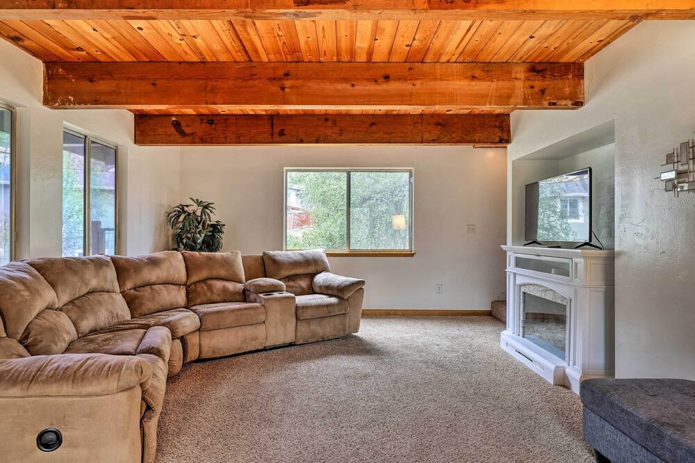 Photo of Bedroom in Mono Vista