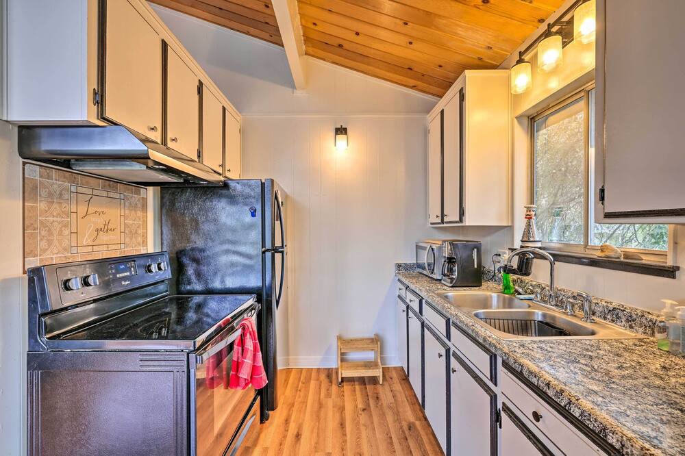 Photo of Kitchen in Mono Vista