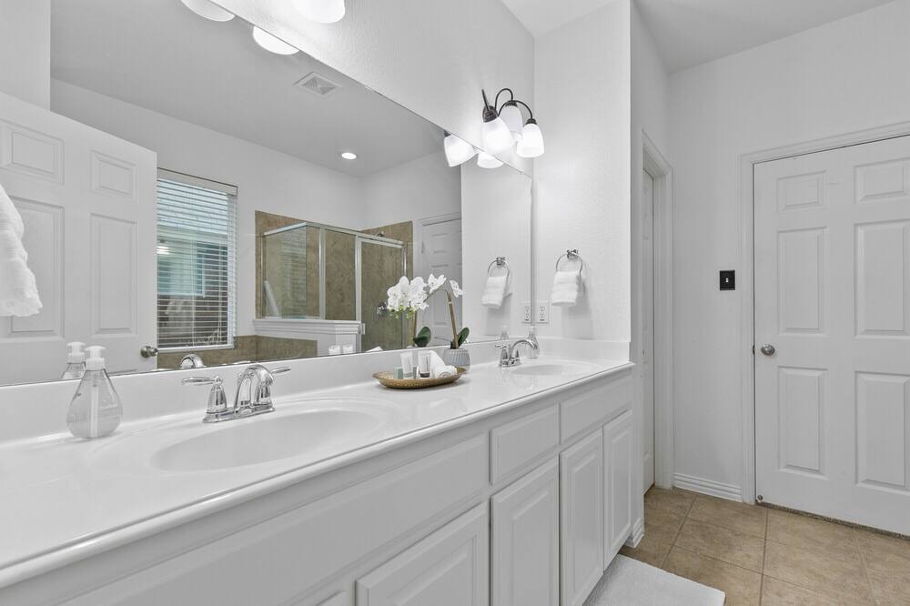 Photo of Bathroom in Wylie