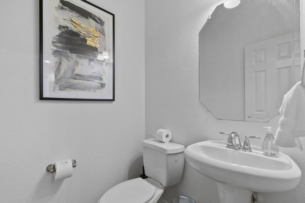 Photo of Bathroom in Wylie