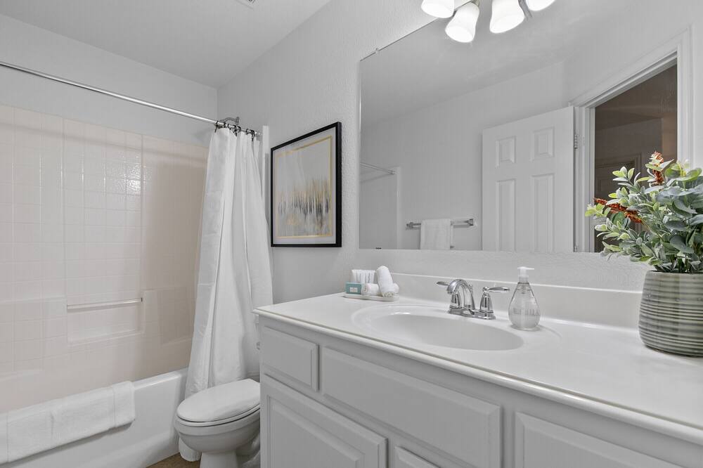 Photo of Bathroom in Wylie