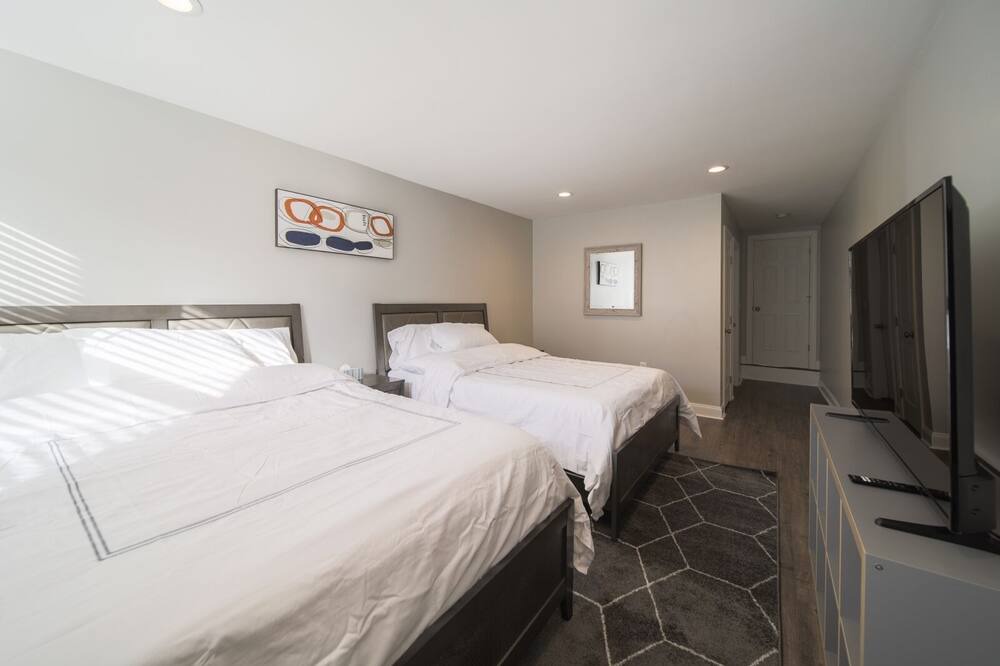 Photo of Bedroom in Ironbound District