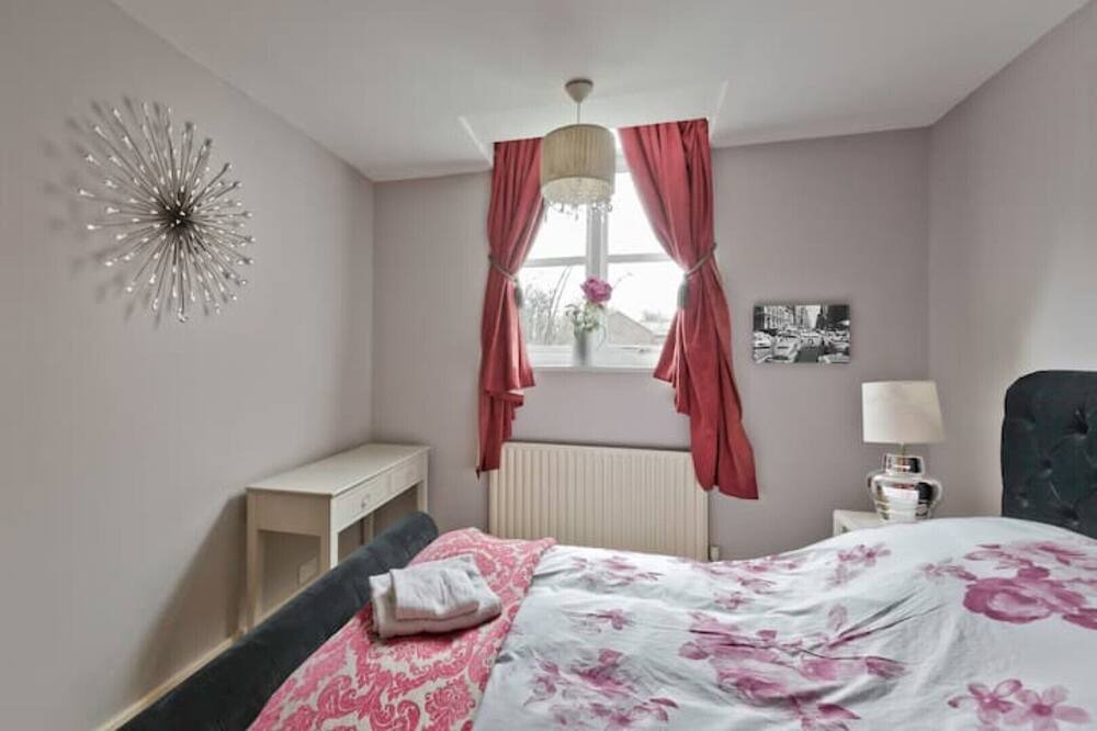 Photo of Bedroom in Kneesall