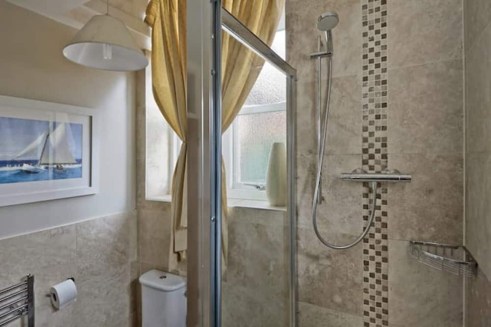 Photo of Bathroom in Kneesall