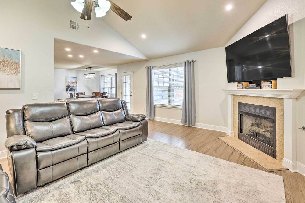 Photo of Livingroom in Centerton