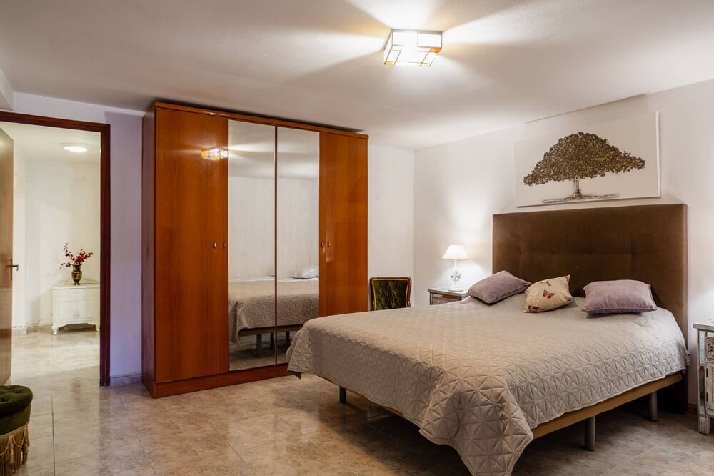 Photo of Bedroom in Palamos