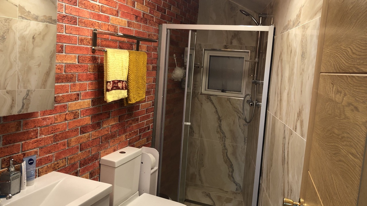 Photo of Bathroom in Elephant and Castle