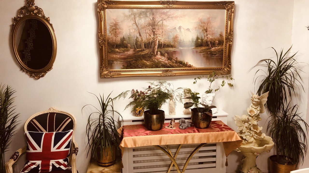 Photo of Others in Elephant and Castle