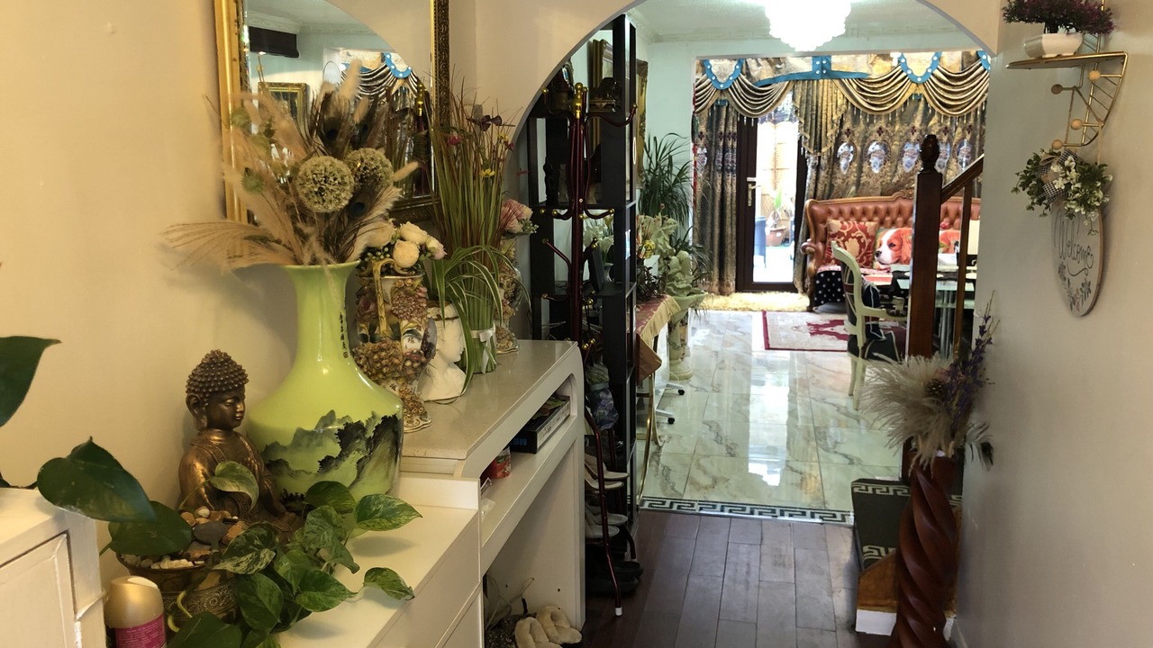 Photo of Others in Elephant and Castle