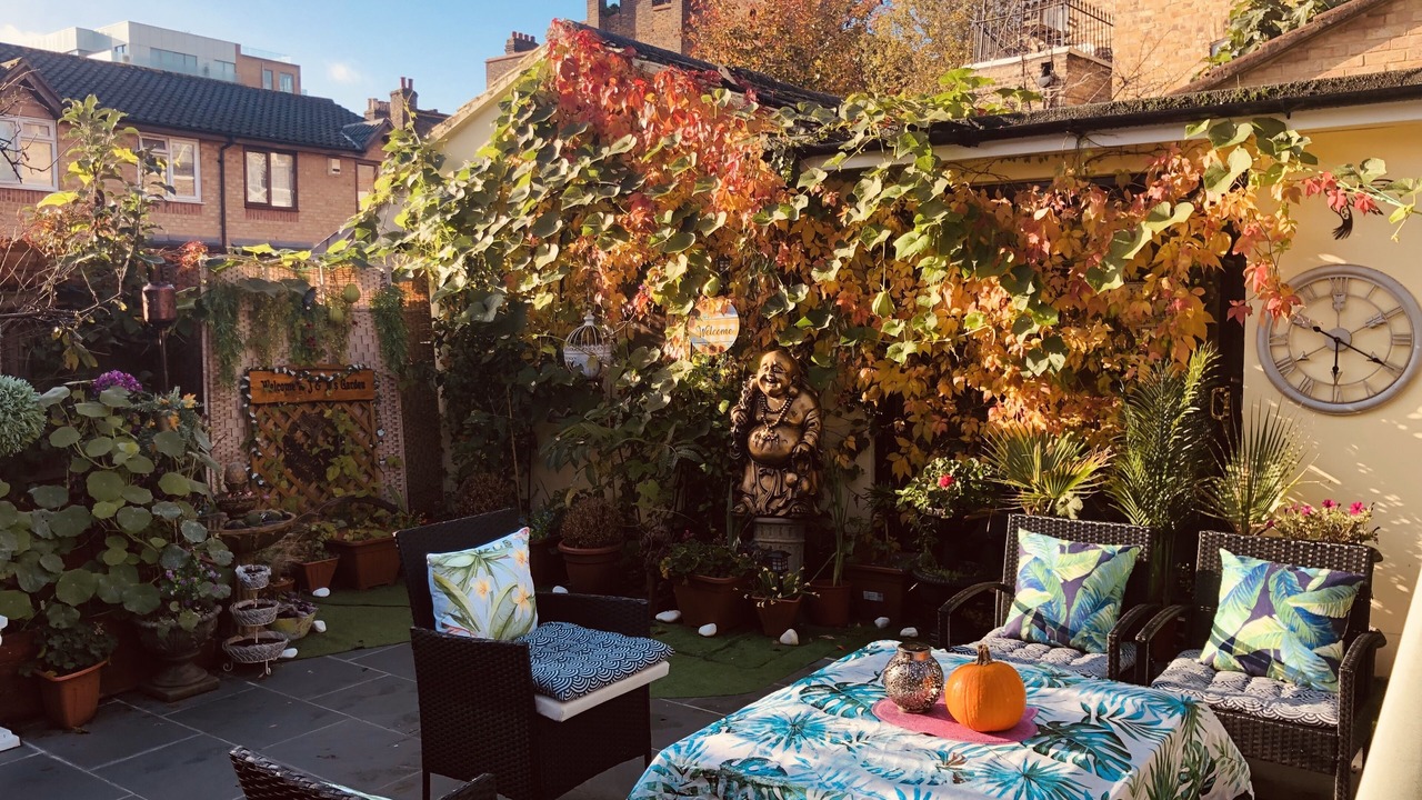 Photo of Others in Elephant and Castle