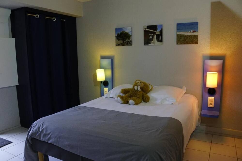 Photo of Bedroom in Casteljau