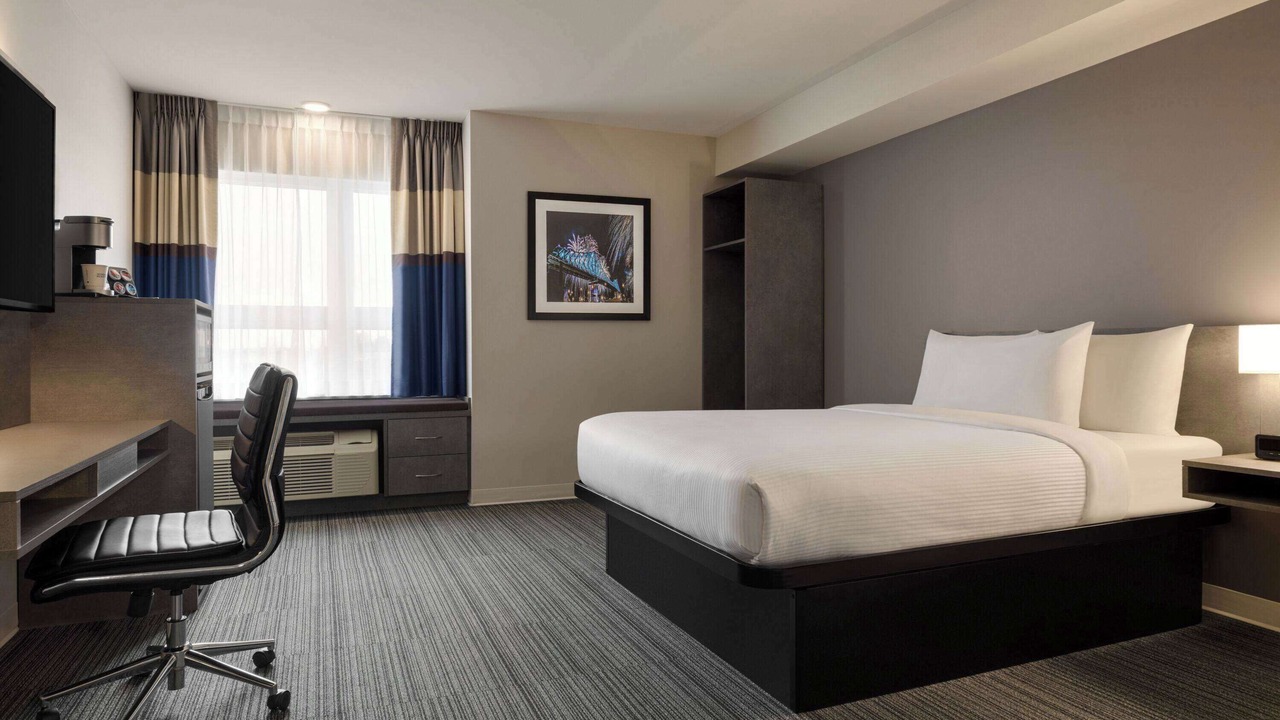 Photo of Bedroom in Boisbriand