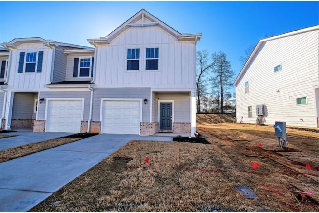 Photo of Outdoor in Greer