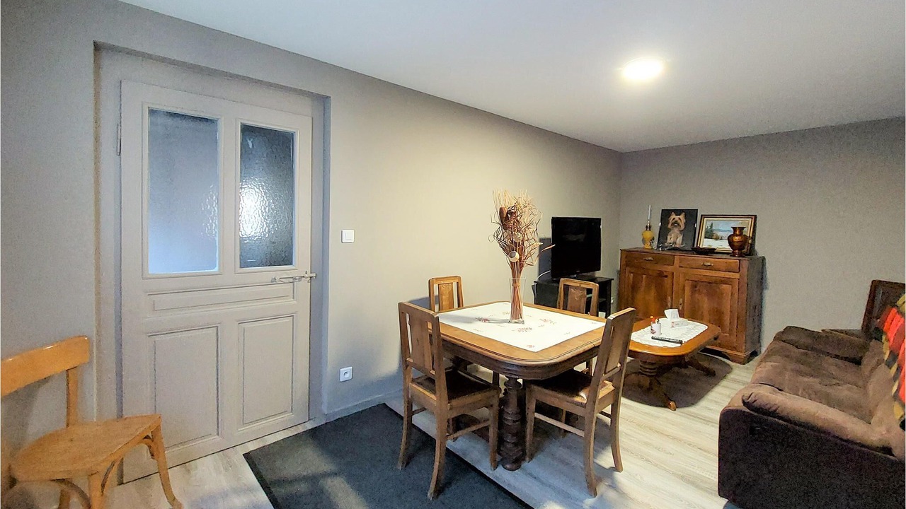 Photo of Others in Chasnans