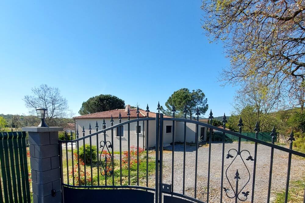Photo of Outdoor in Saint-Paul-le-Jeune